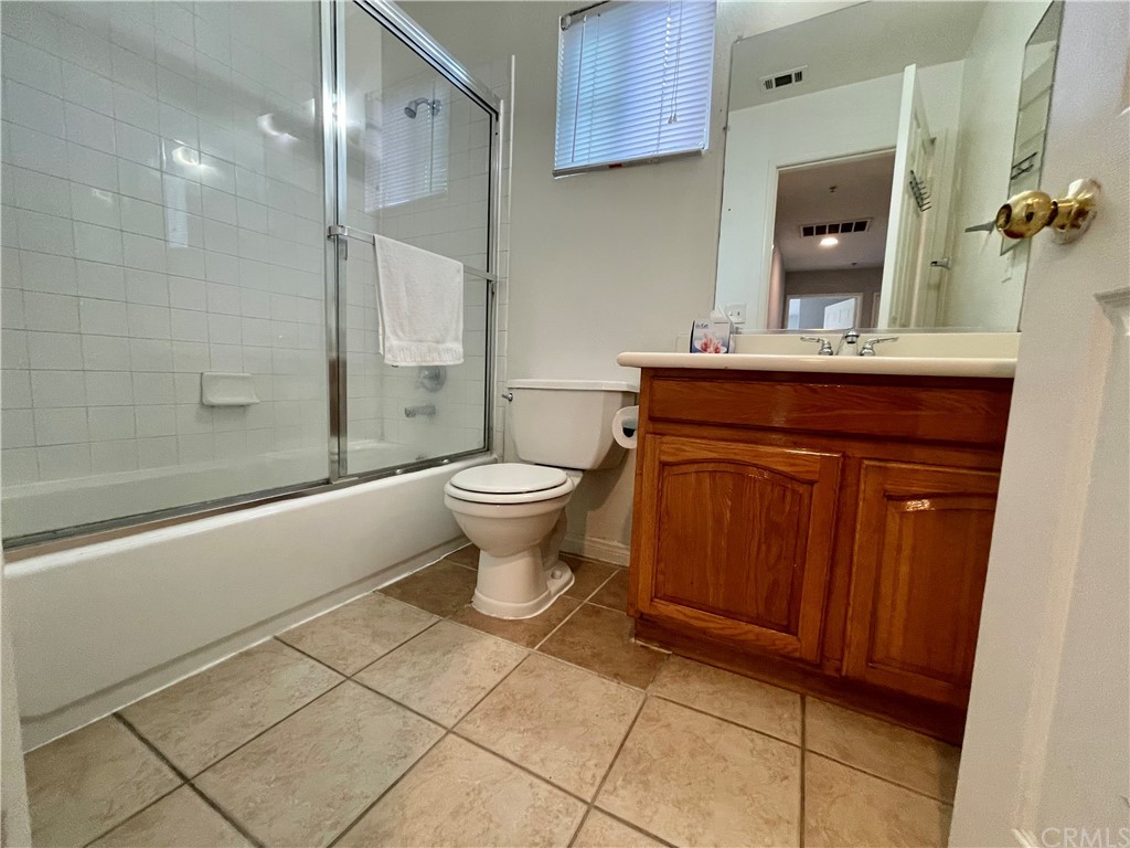 2840 Maxson Road El Monte, CA 91732 - Photo 8 of 14 an empty room with windows