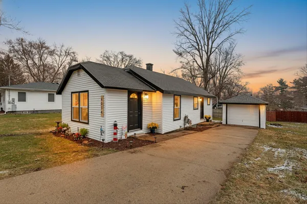 $249,900 | 4034 Childs Avenue Northwest, Comstock Park, MI 49321