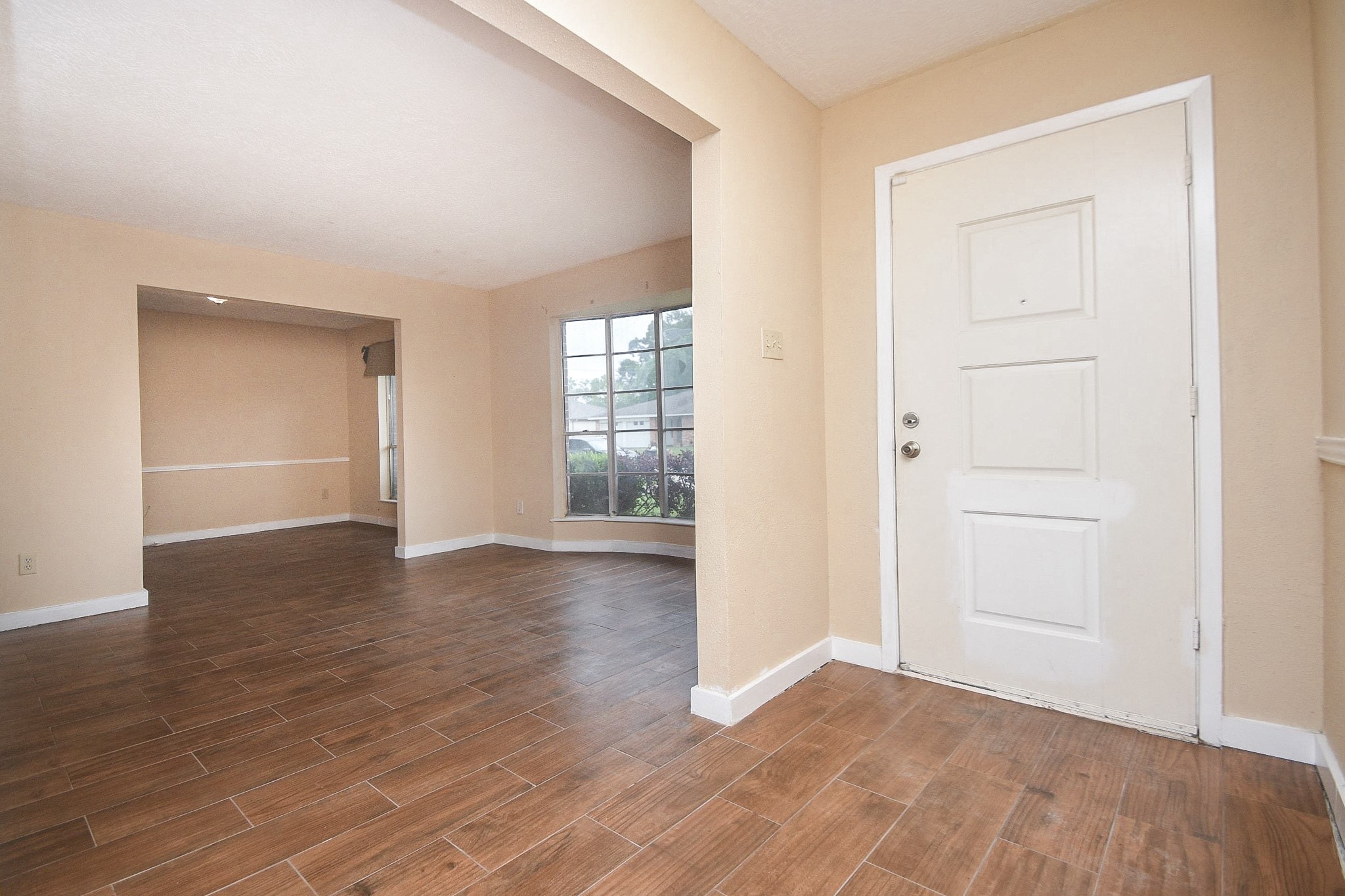 16730 Townes Road Friendswood, TX 77546 - Photo 3 of 20