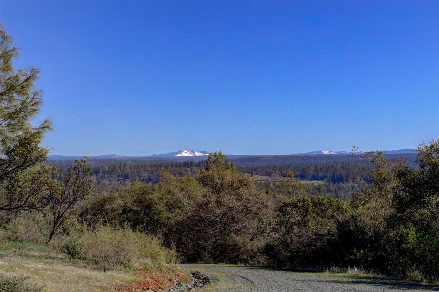 13197 American Ranch Court Grass Valley, CA 95949 - Photo 10 of 77