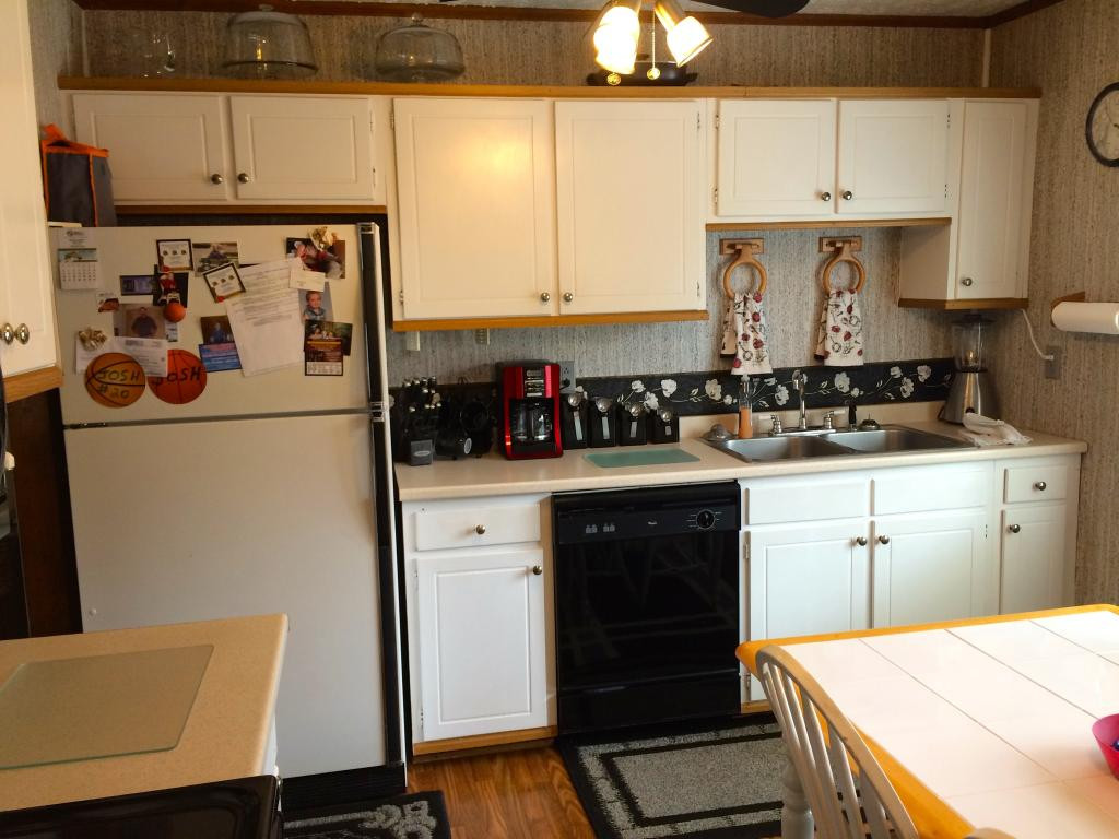 19303 Campground Road Bristol, VA 24202 - Photo 3 of 14 Photo 3