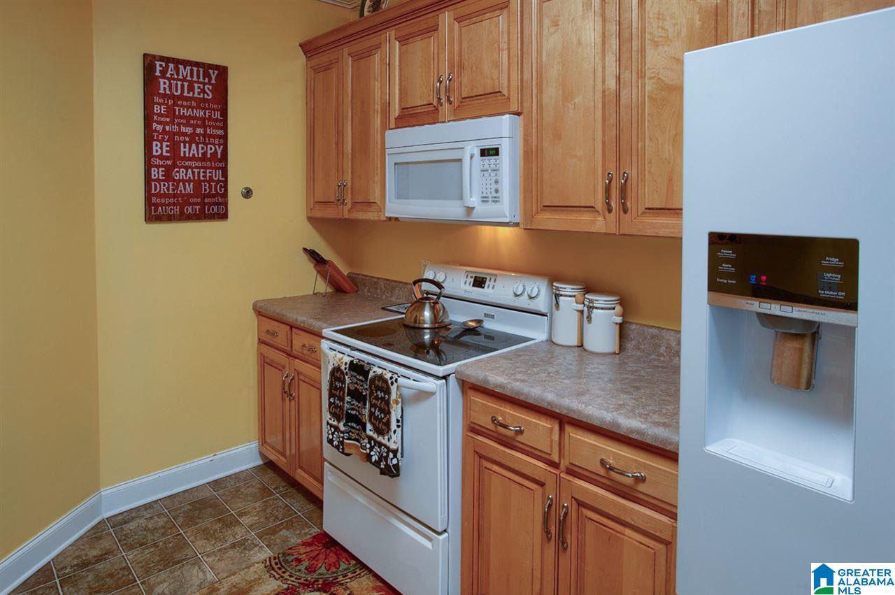 215 Ellington Way Riverside, AL 35135 - Photo 13 of 25
