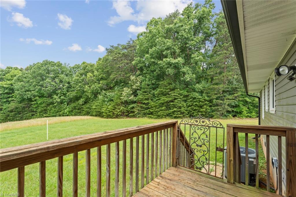 215 Tuttle Road Rural Hall, NC 27045 - Photo 27 of 28
