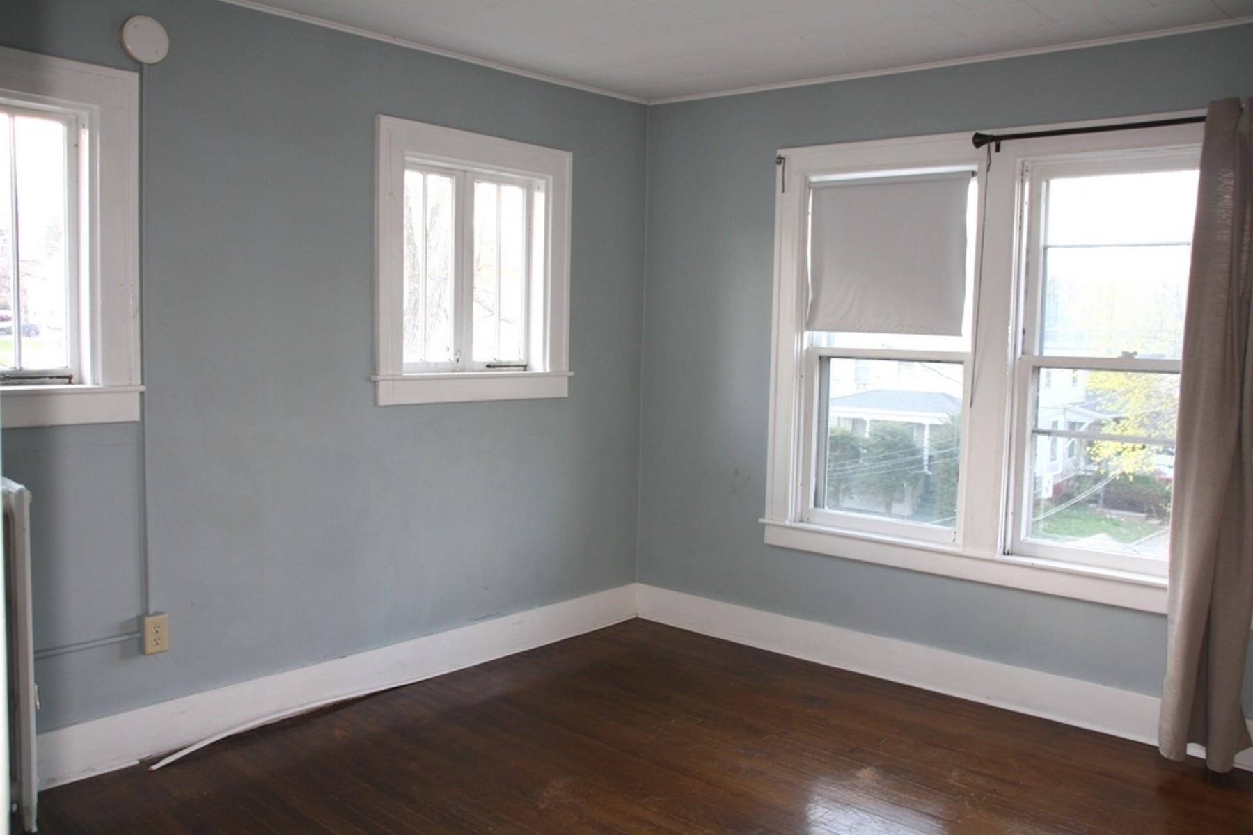 13-15 Melrose Avenue Rutland, VT 05701 - Photo 6 of 10 Gallery Image 6