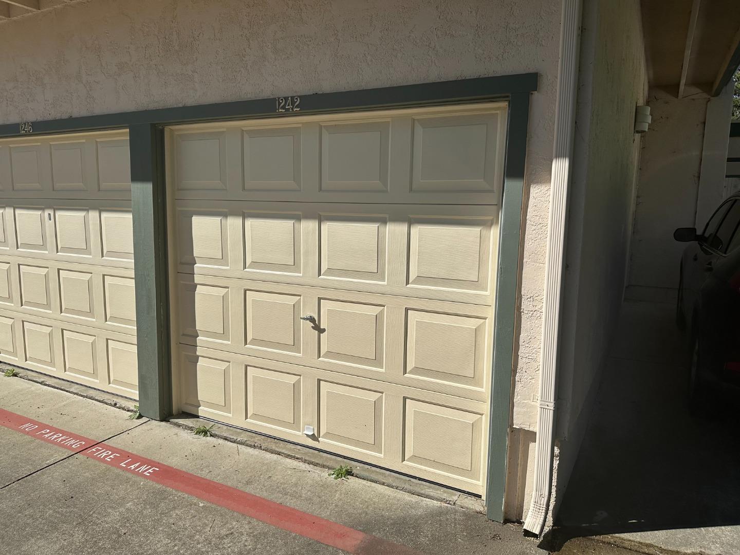 1242 Terra Nova Boulevard Pacifica, CA 94044 - Photo 17 of 26 a view of an entryway with a window