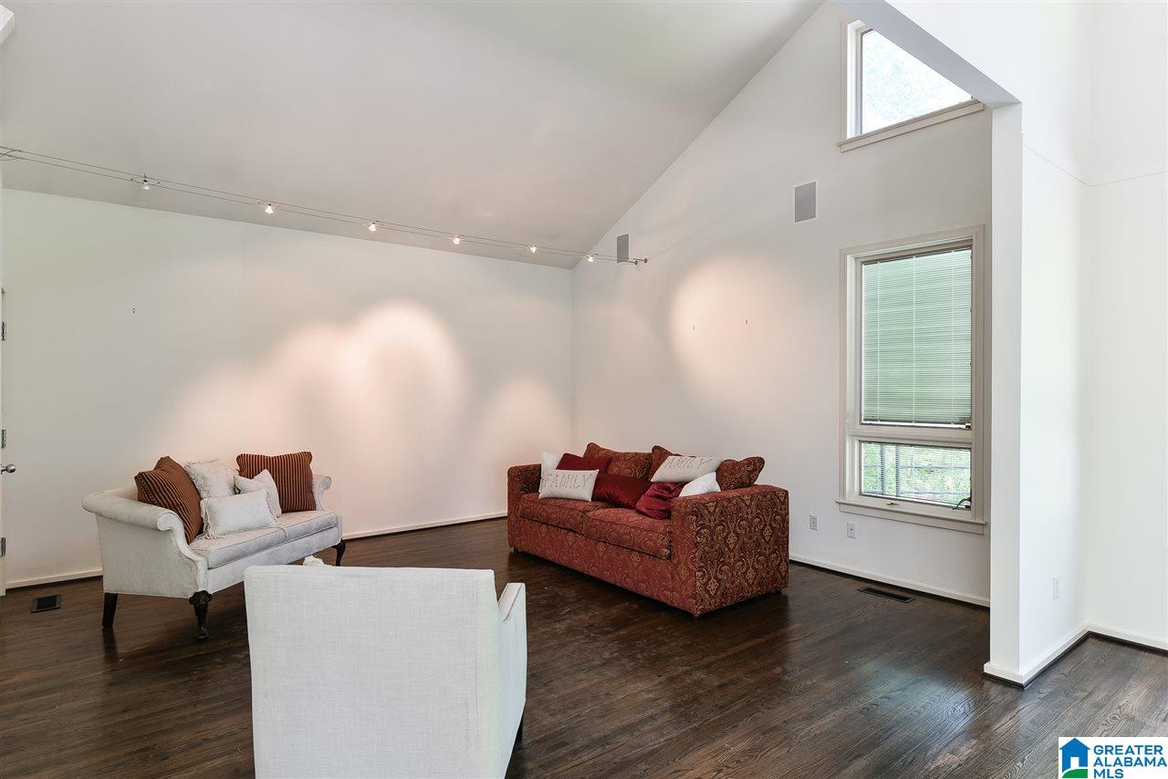 2926 Smyer Road Birmingham, AL 35209 - Photo 18 of 49