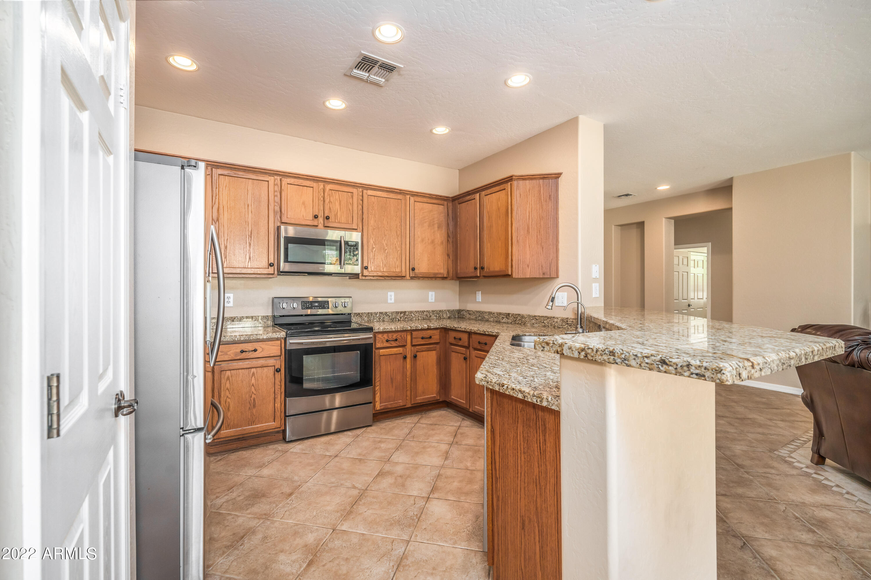 4770 East Timberline Road Gilbert, AZ 85297 - Photo 13 of 83 5a kitchen
