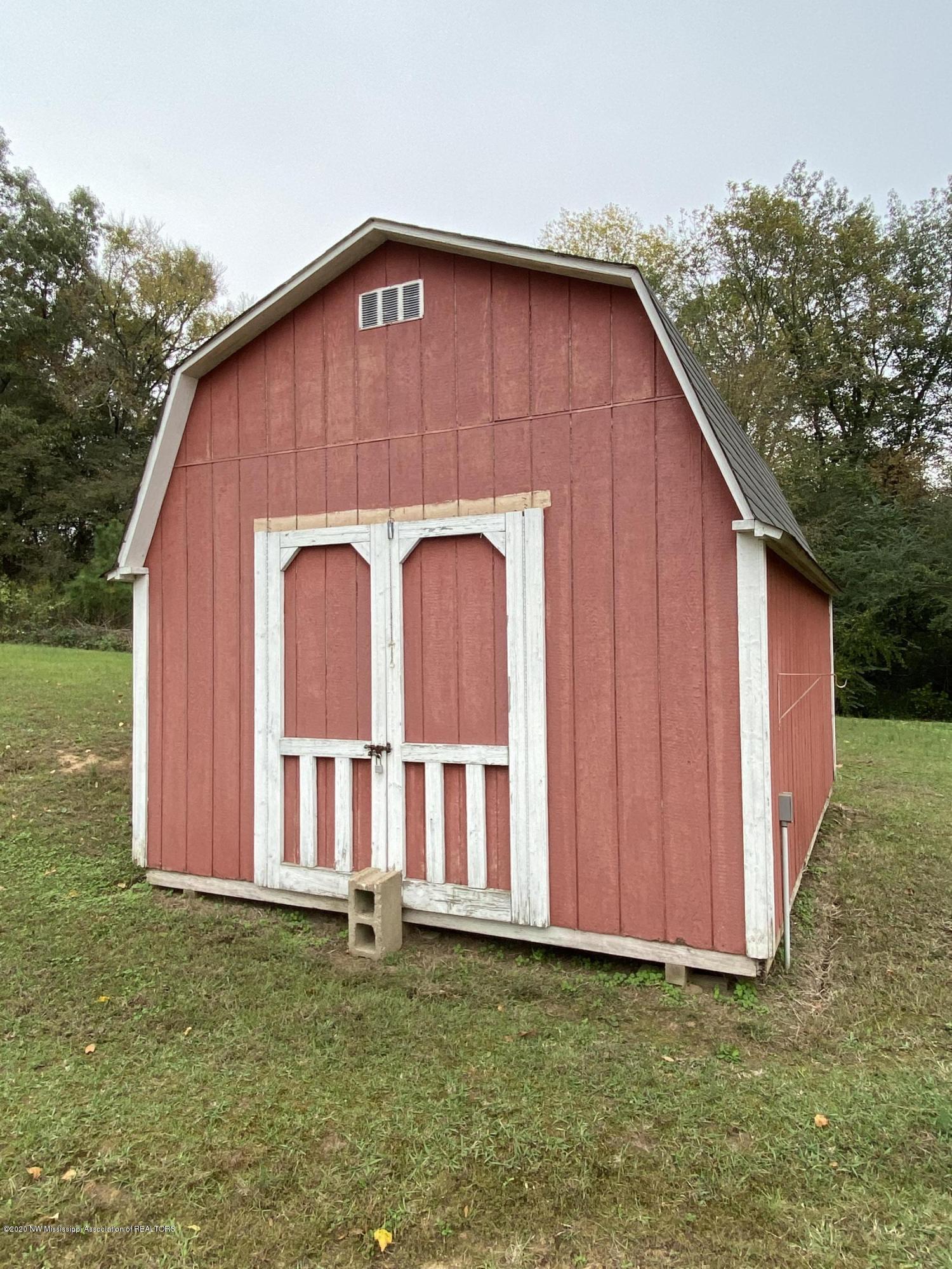 5980 Alphaba Road Coldwater, MS 38618 - Photo 8 of 40 F7EC37E2-7A22-40F1-BCC8-527C1D2BAB7E