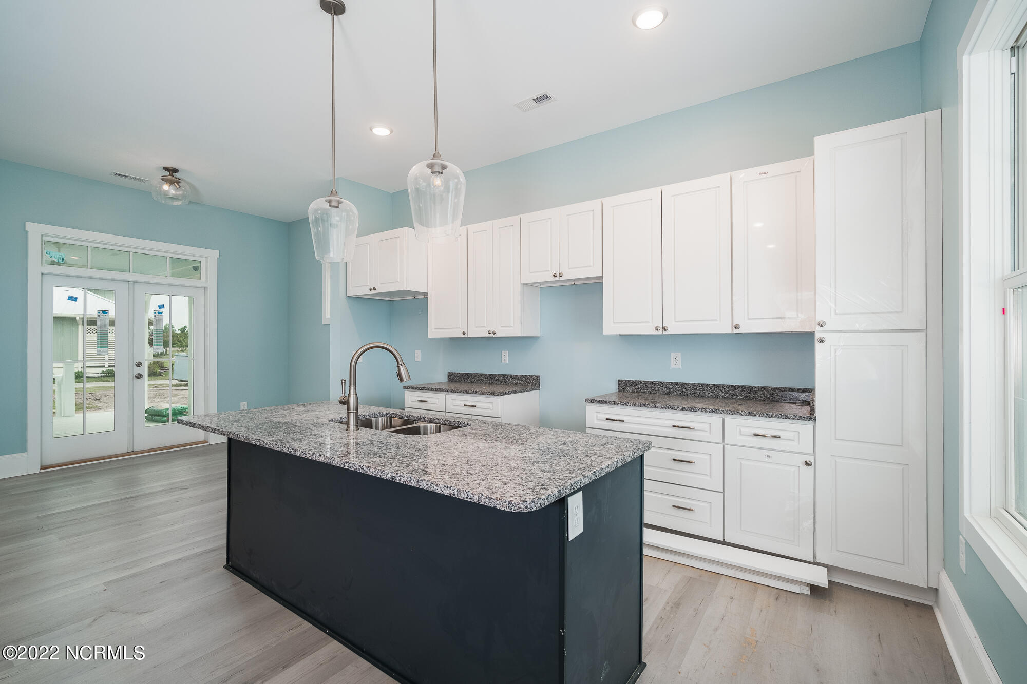206 Ward Road Swansboro, NC 28584 - Photo 14 of 39 Kitchen