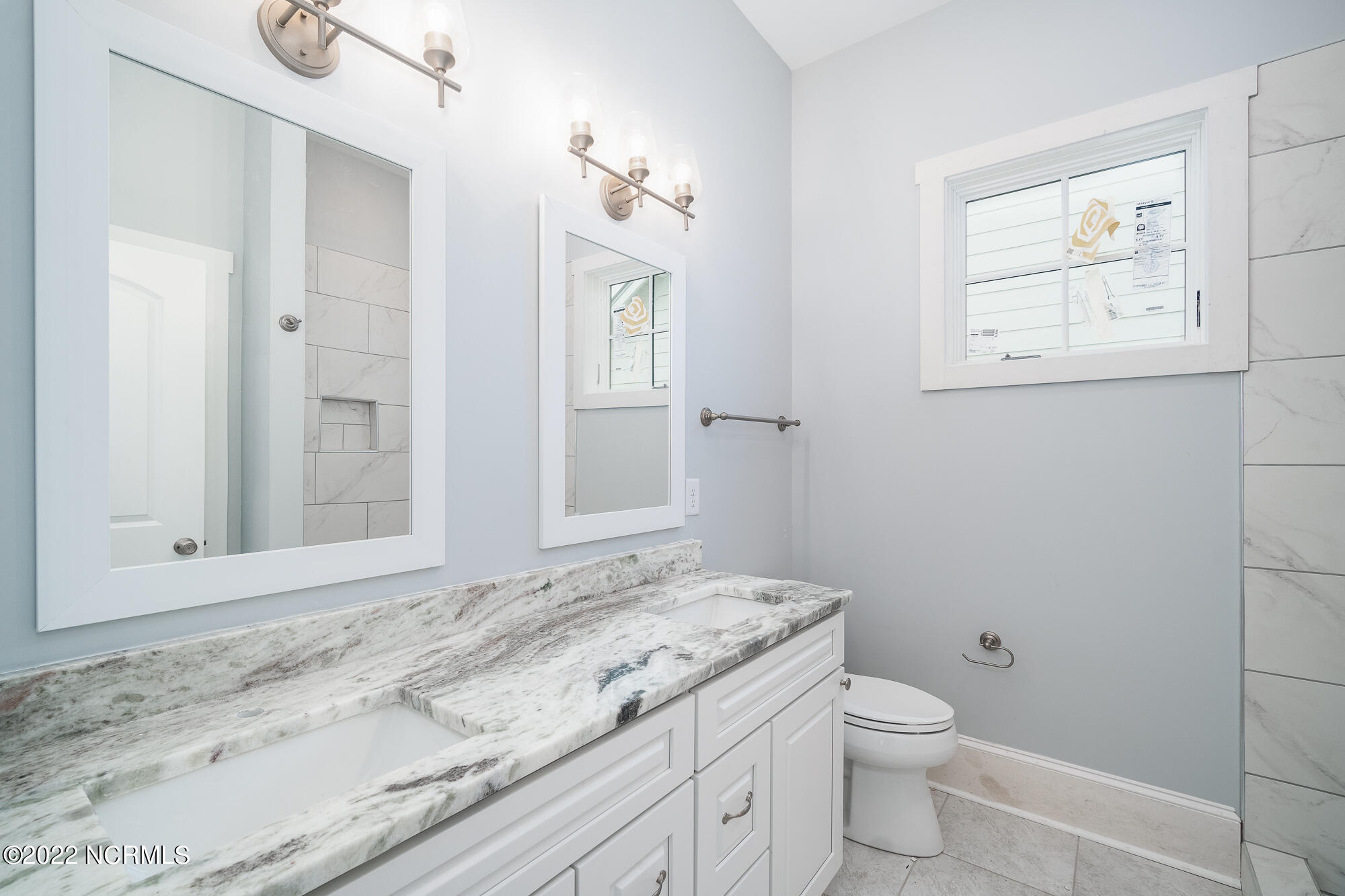 206 Ward Road Swansboro, NC 28584 - Photo 5 of 39 Master Bathroom