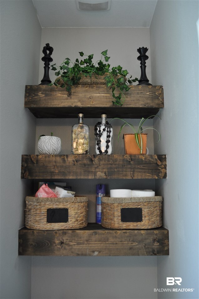 1725 Arcadia Drive Foley, AL 36535 - Photo 19 of 23 Custom Bathroom Shelving
