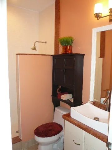 $9,500 | 8422 Poinciana Place, Unit 7, Vero Beach, FL 32963