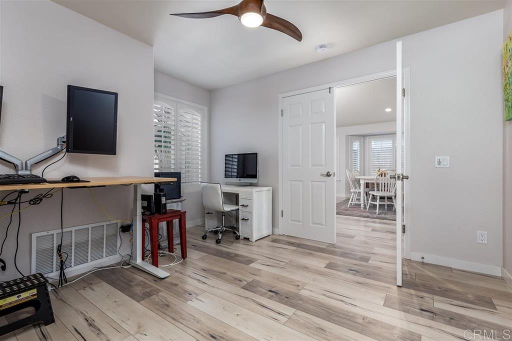 1606 Hawk View Drive Encinitas, CA 92024 - Photo 16 of 25 Gallery Image 16