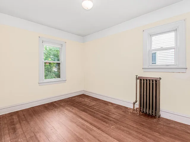 $799,000 | 5621 Post Road | North Riverdale