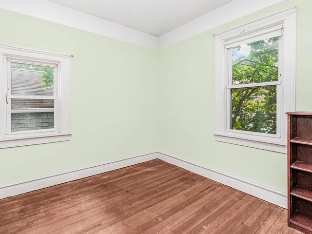 $799,000 | 5621 Post Road | North Riverdale