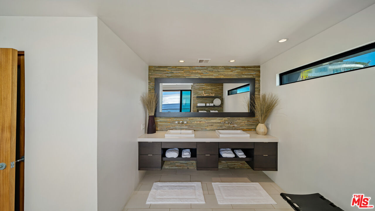 25250 Malibu Road Malibu, CA 90265 - Photo 39 of 69