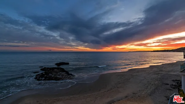 $50,000 | 25250 Malibu Road, Malibu, CA 90265