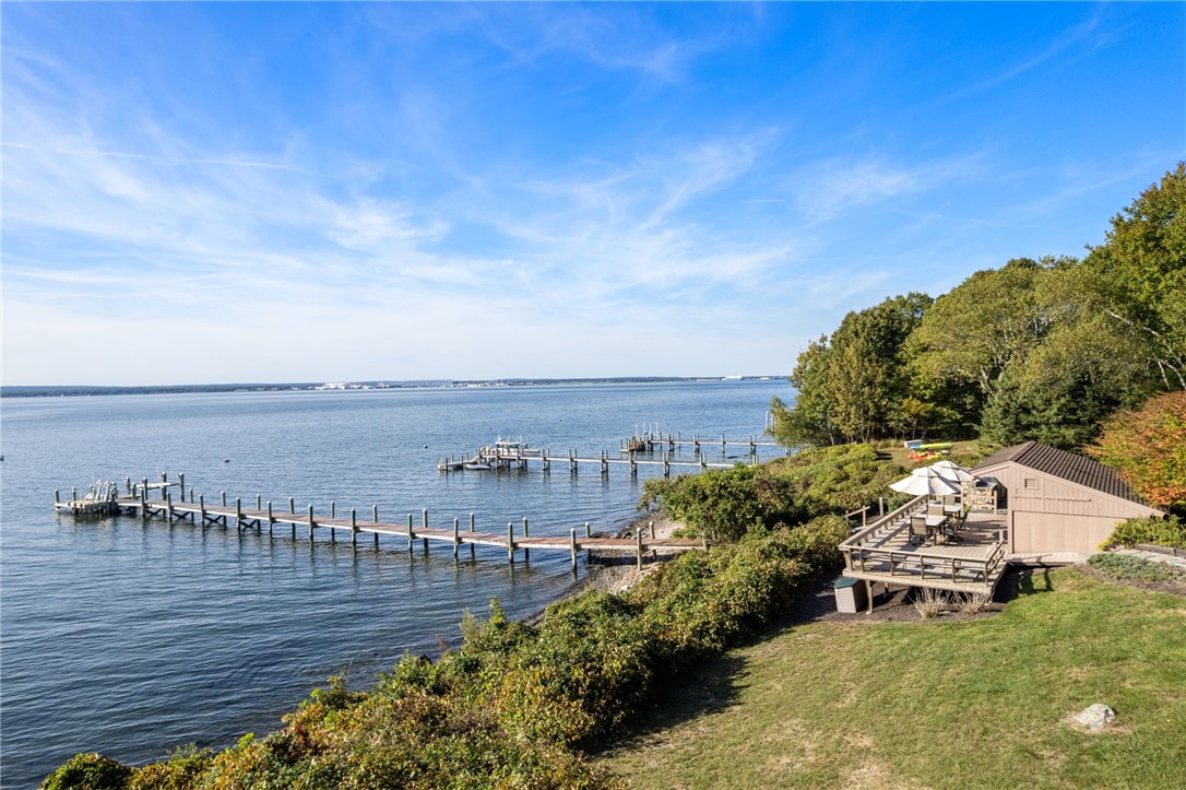 1191 North Main Road Jamestown, RI 02835 - Photo 12 of 43