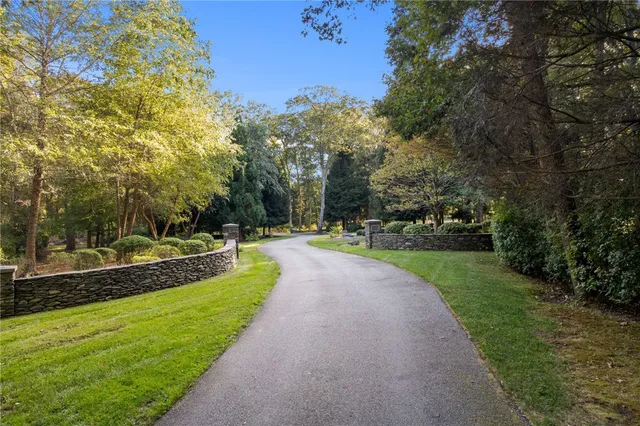 $25,000 | 1191 North Main Road, Jamestown, RI 02835