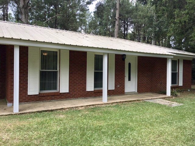 250 Maxie Road Mount Olive, MS 39119 - Photo 5 of 26 Photo 5