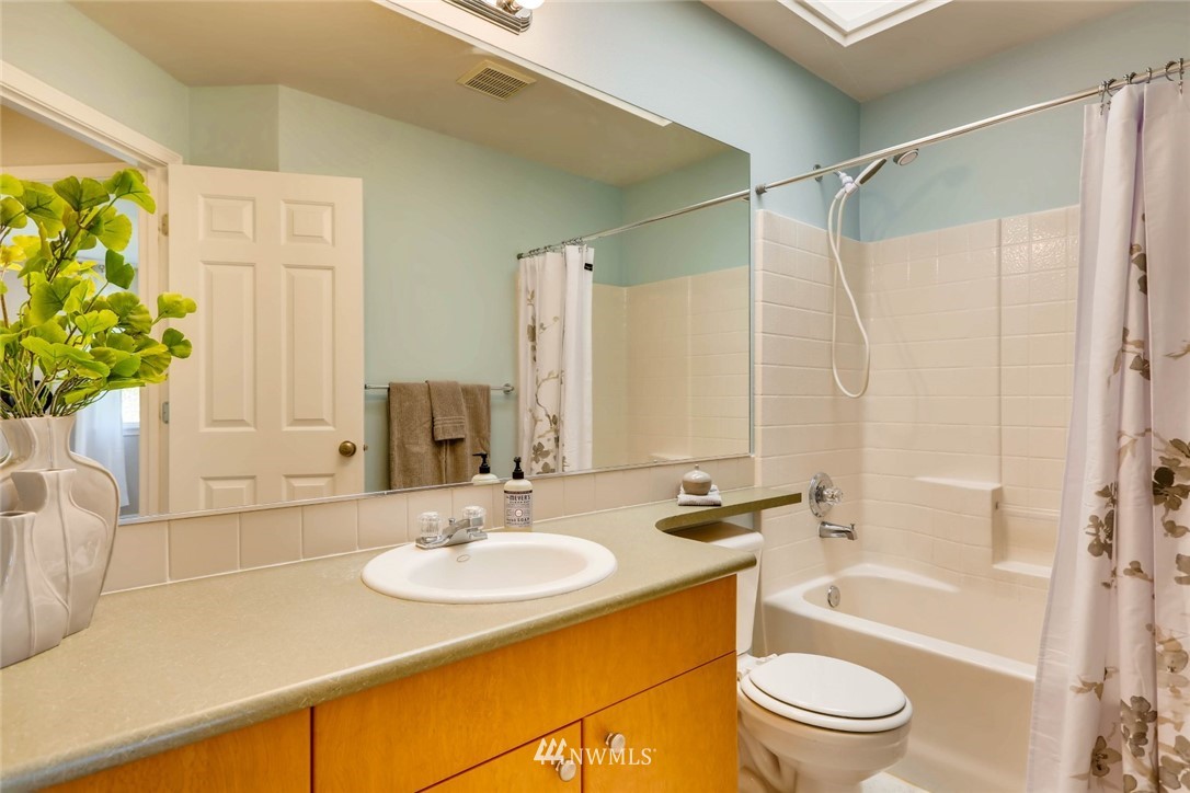 101 South 50th Place, Unit A Renton, WA 98055 - Photo 17 of 25 Gallery Image 17