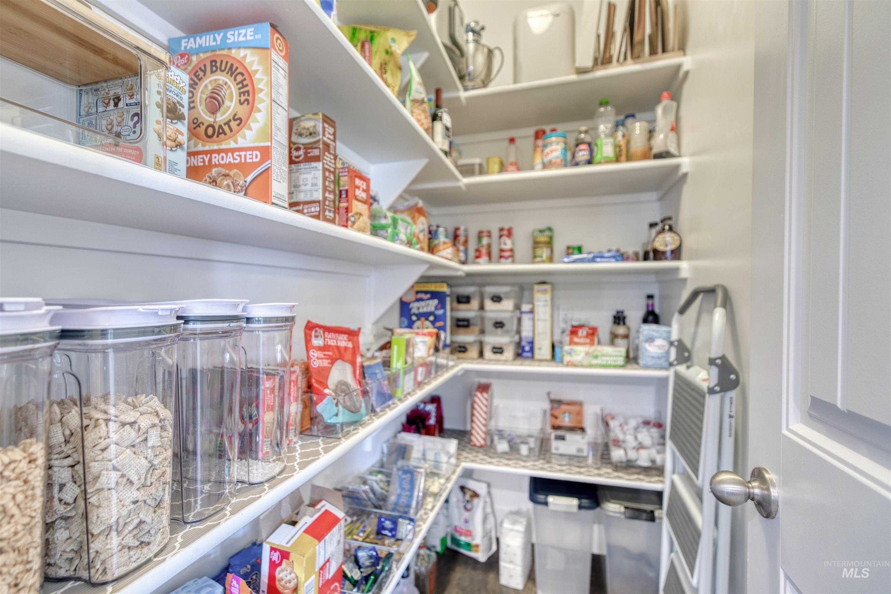 11913 West Piazza Street Nampa, ID 83686 - Photo 10 of 50 View of pantry