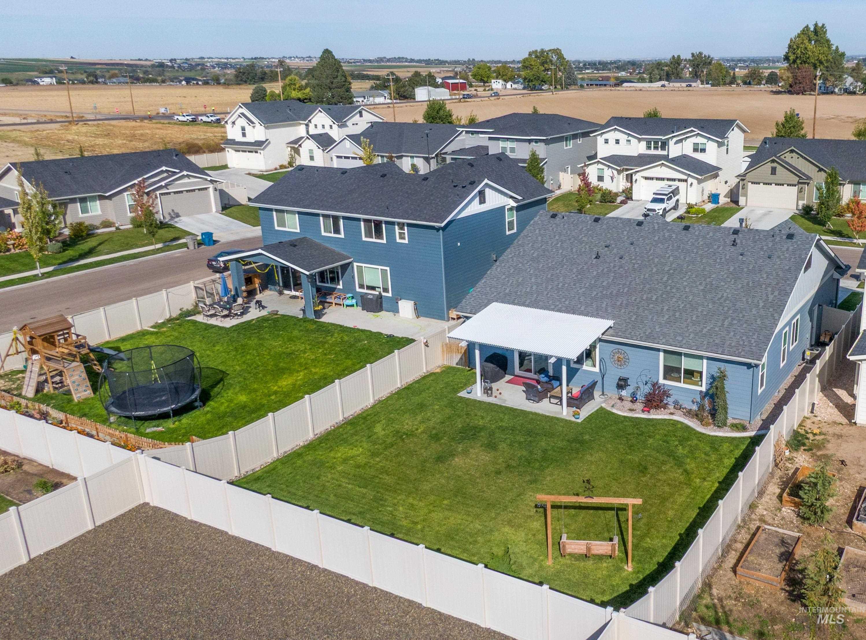 11913 West Piazza Street Nampa, ID 83686 - Photo 32 of 50 Aerial view of residential area