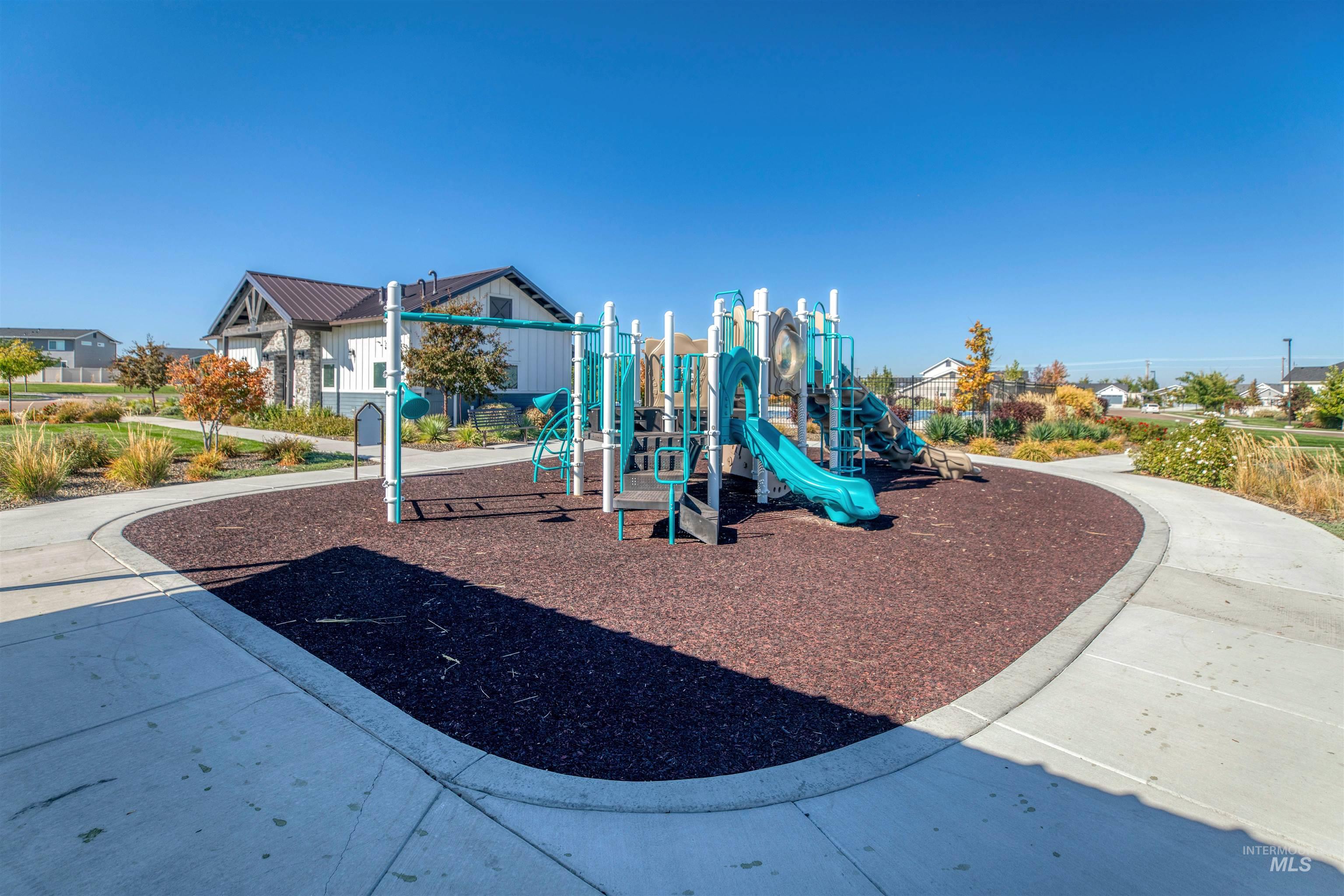 11913 West Piazza Street Nampa, ID 83686 - Photo 33 of 50 View of community play area