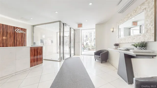 $289,000 | 99-05 63rd Drive, Unit 11R | Rego Park