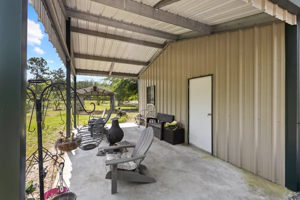 $1,499,999 | 14912 Highway 69, Village Mills, TX 77663