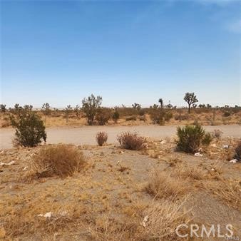 1595 La Mesa Road Pinon Hills, CA 92372 - Photo 1 of 6 a view of lake