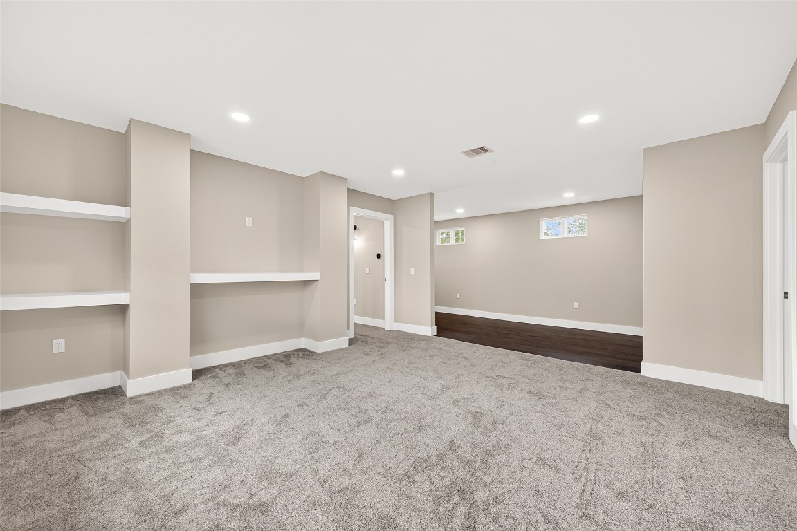 803 County Road 772 Damon, TX 77430 - Photo 39 of 47