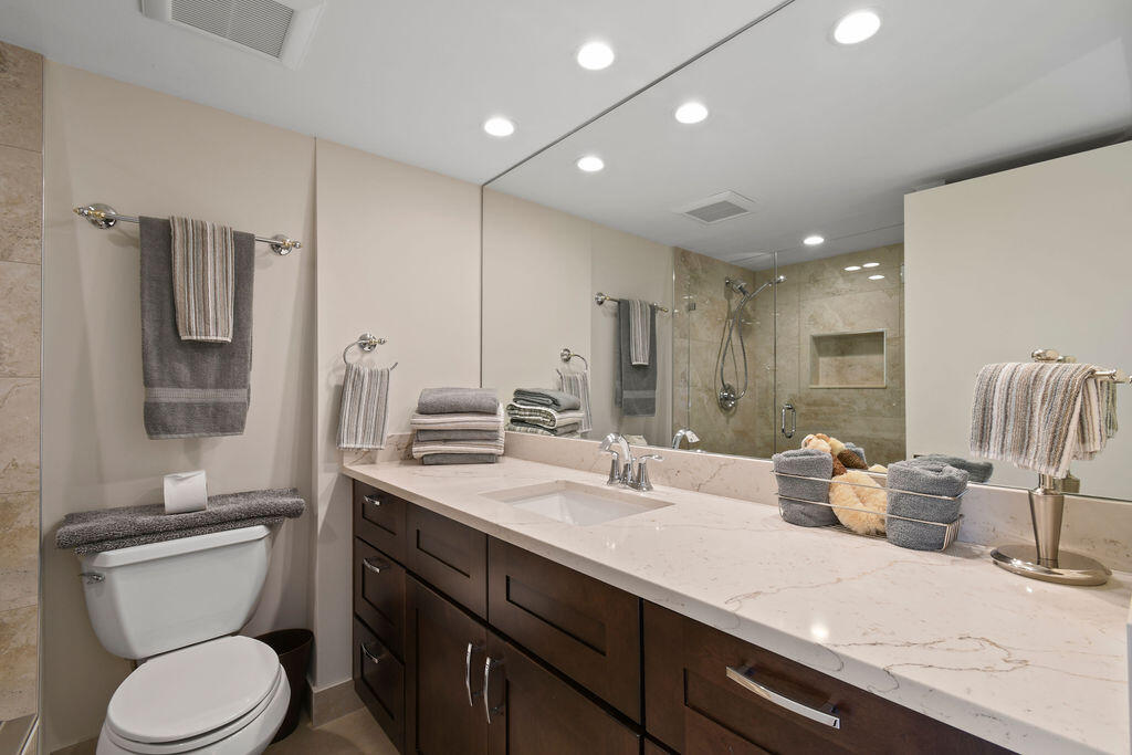 3900 County Line Road, Unit 22A Tequesta, FL 33469 - Photo 15 of 31 3900CountyLineRd#22A_32