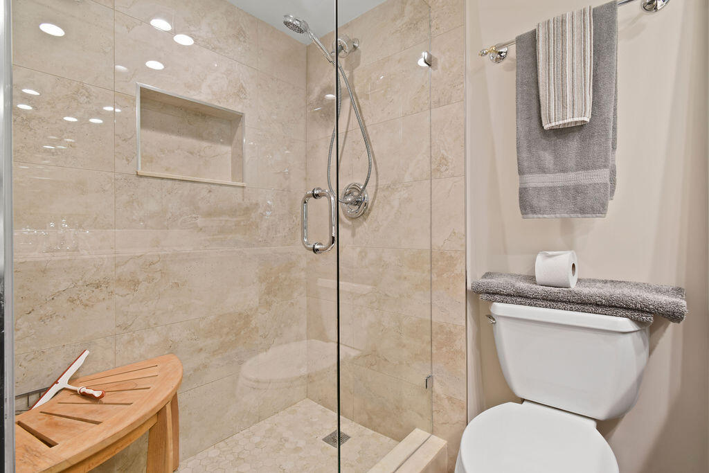 3900 County Line Road, Unit 22A Tequesta, FL 33469 - Photo 16 of 31 3900CountyLineRd#22A_33