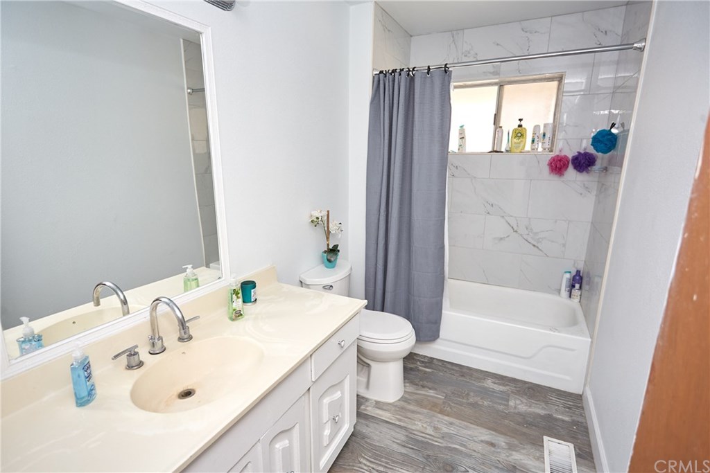 8255 E Avenue Hesperia, CA 92345 - Photo 13 of 35