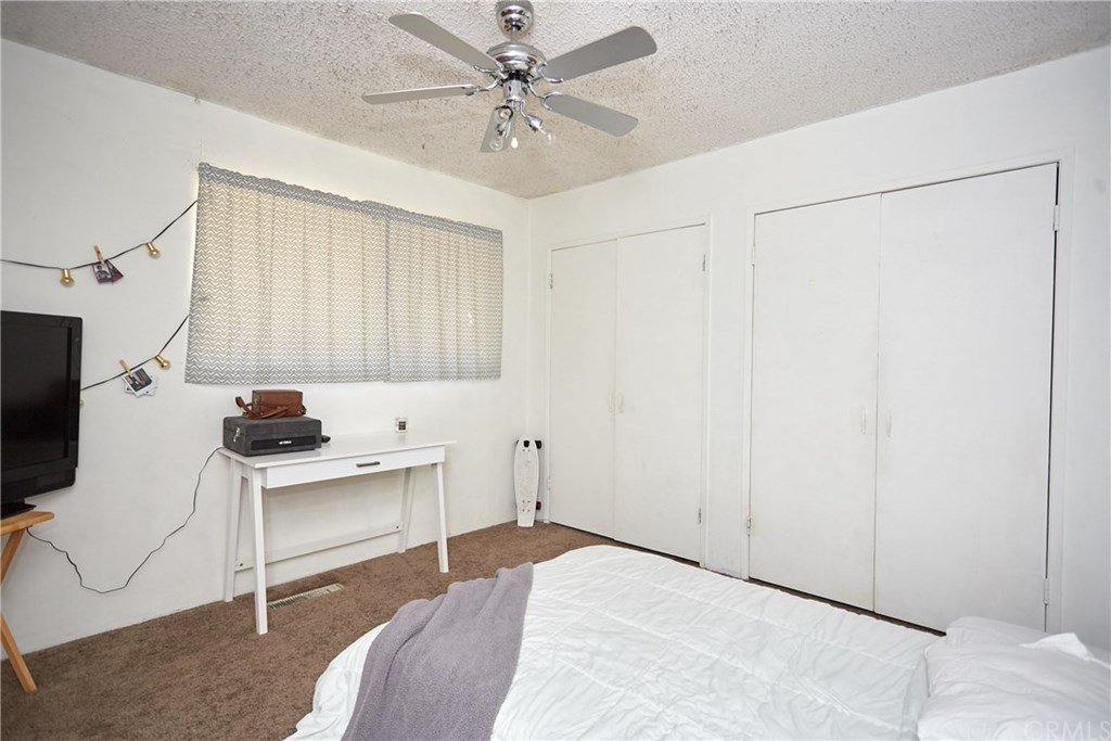 8255 E Avenue Hesperia, CA 92345 - Photo 14 of 35