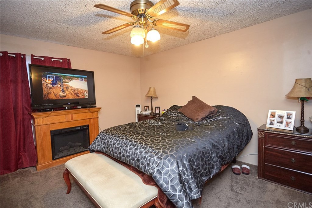 8255 E Avenue Hesperia, CA 92345 - Photo 17 of 35