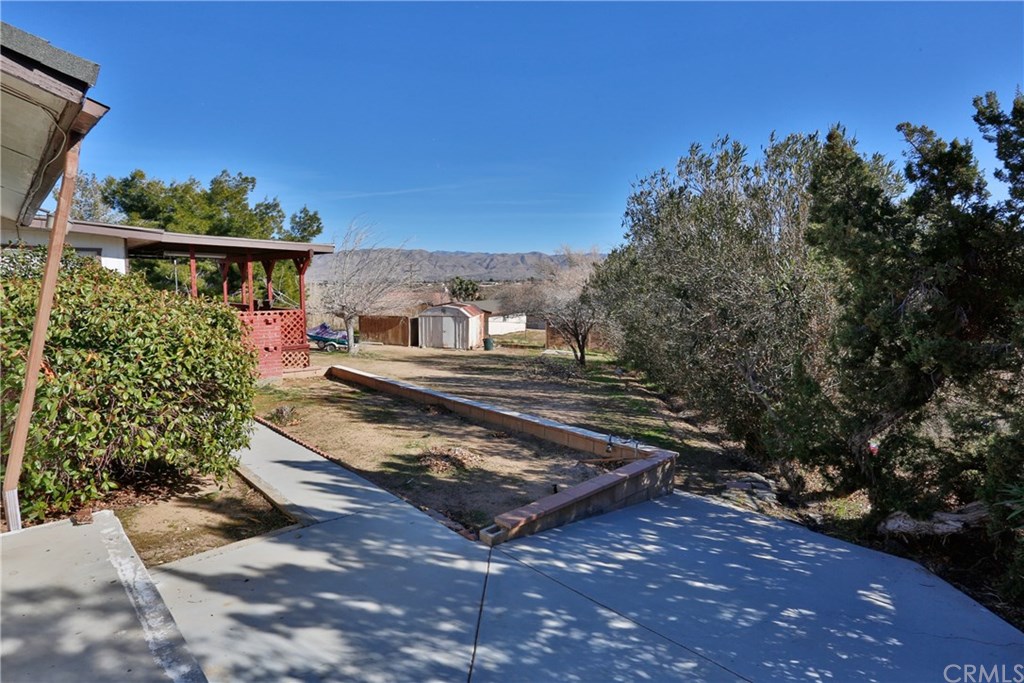 8255 E Avenue Hesperia, CA 92345 - Photo 24 of 35