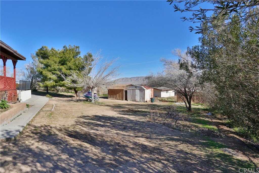 8255 E Avenue Hesperia, CA 92345 - Photo 26 of 35
