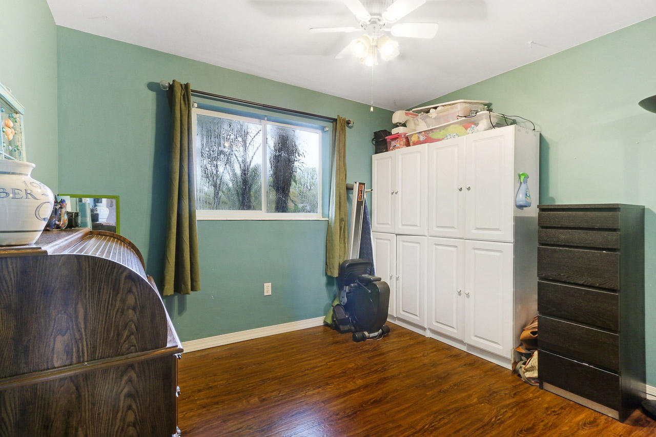 400 Pittsburgh Drive Jupiter, FL 33458 - Photo 12 of 23 400 Pittsburgh Dr Jupiter FL-print-011-1