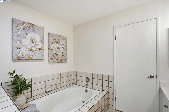 $1,499,000 | 7444 Pecan Court, Pleasanton, CA 94588