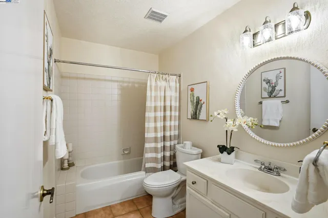 $1,499,000 | 7444 Pecan Court, Pleasanton, CA 94588