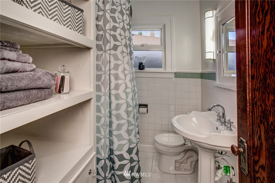 3246 37th Avenue South Seattle, WA 98144 - Photo 20 of 25 Gallery Image 20