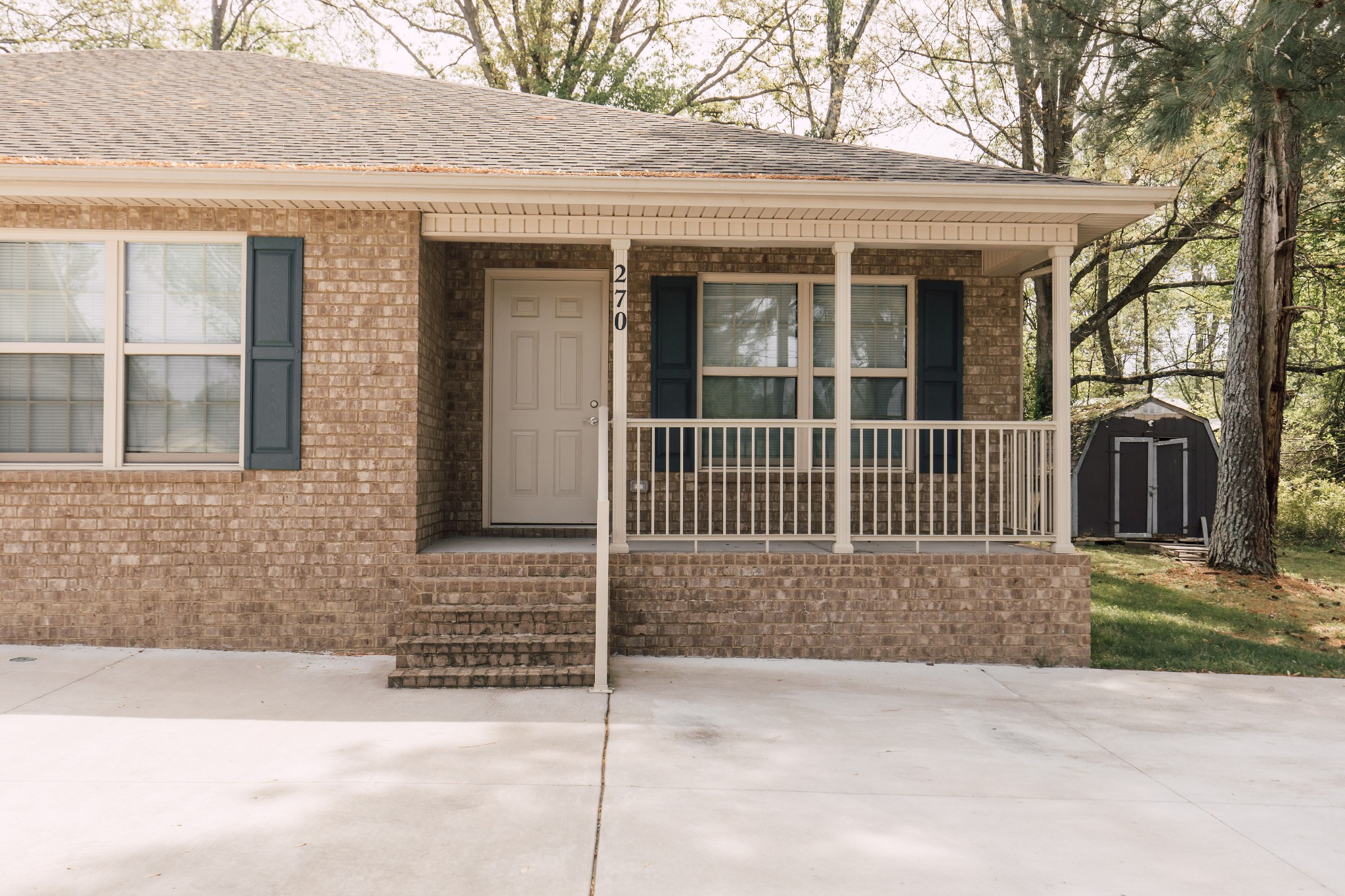 270 Hunt Street Manchester, TN 37355 - Photo 4 of 32