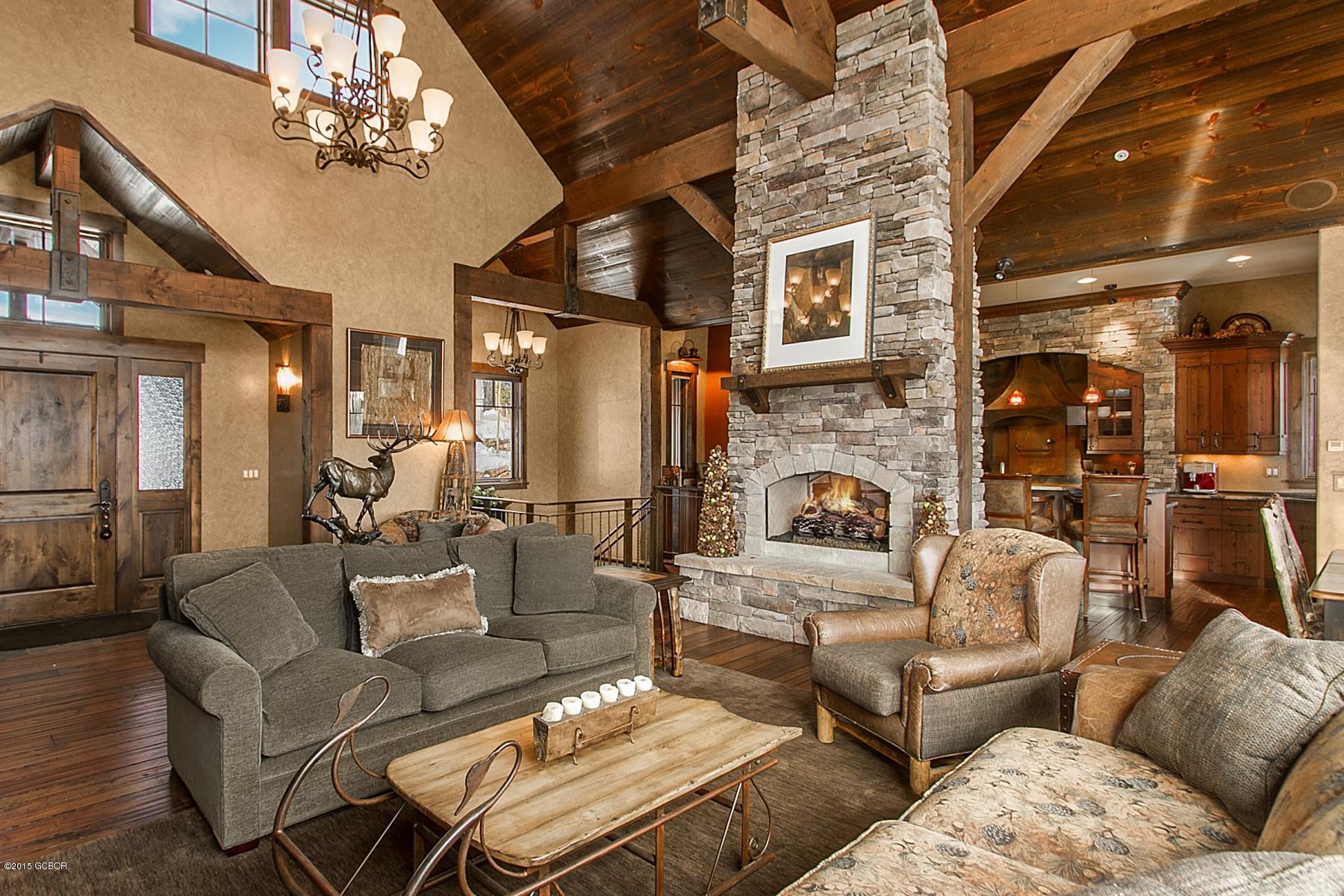Spacious Great Room