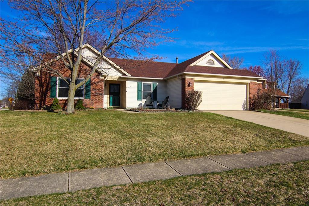 2 Amanda Court Brownsburg, IN 46112 - Photo 1 of 38