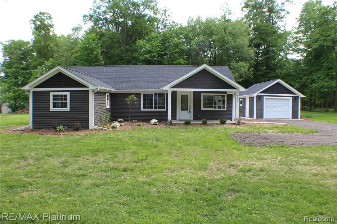 4879 Wilcox Road Holt, MI 48842 - Photo 2 of 26 IMG_0329.JPG