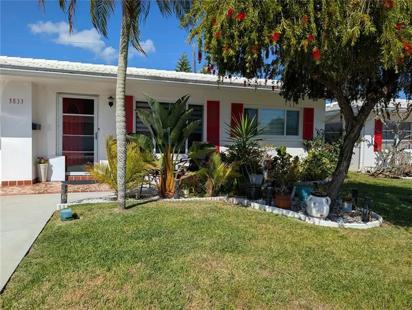 $2,100 | 3833 101st Terrace North, Pinellas Park, FL 33782