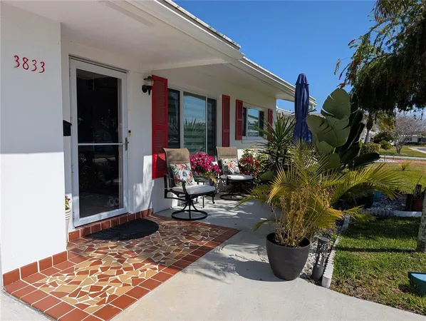 $2,100 | 3833 101st Terrace North, Pinellas Park, FL 33782