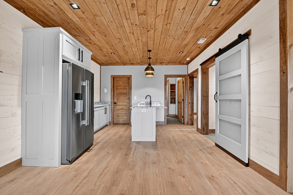 21 Mountain Trace Cherry Log, GA 30522 - Photo 37 of 49 a view of a hallway with wooden floor and entryway